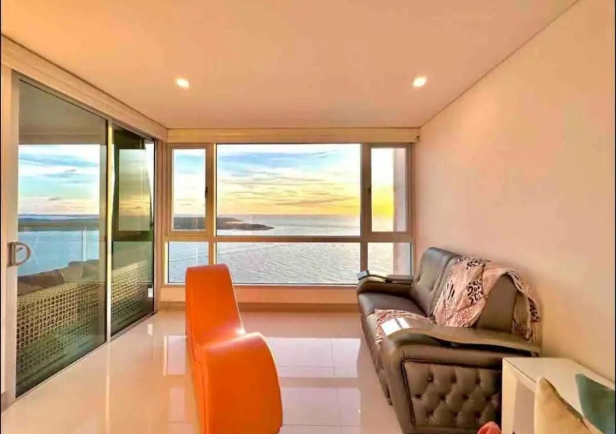 Apartamento Large 3br With Beautiful Ocean Views Cartagena