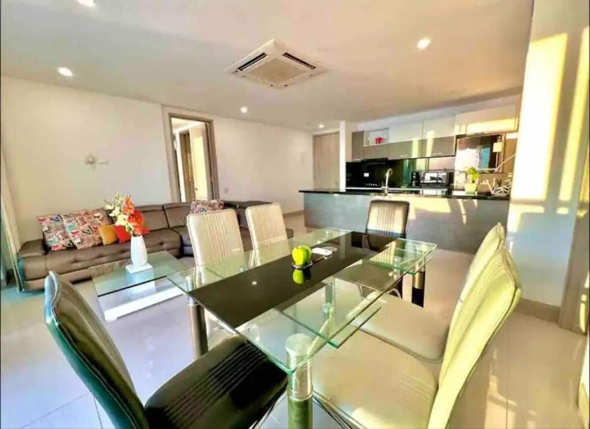 Apartamento Large 3br With Beautiful Ocean Views