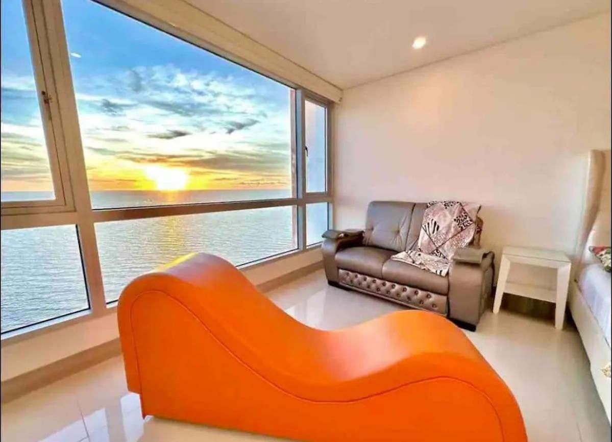 Large 3br With Beautiful Ocean Views * Cartagena