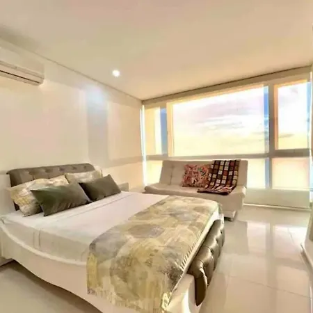 Large 3br With Beautiful Ocean Views *