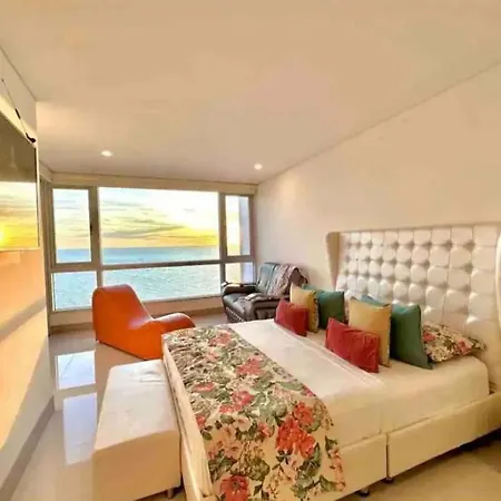 Large 3br With Beautiful Ocean Views Apartamento