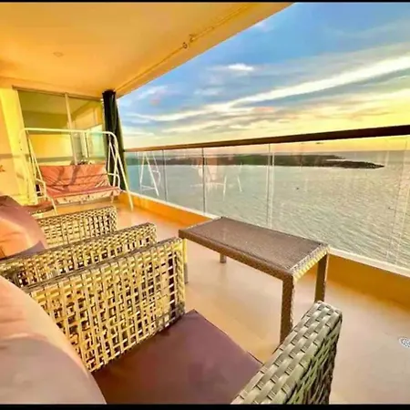 Large 3br With Beautiful Ocean Views * Cartagena